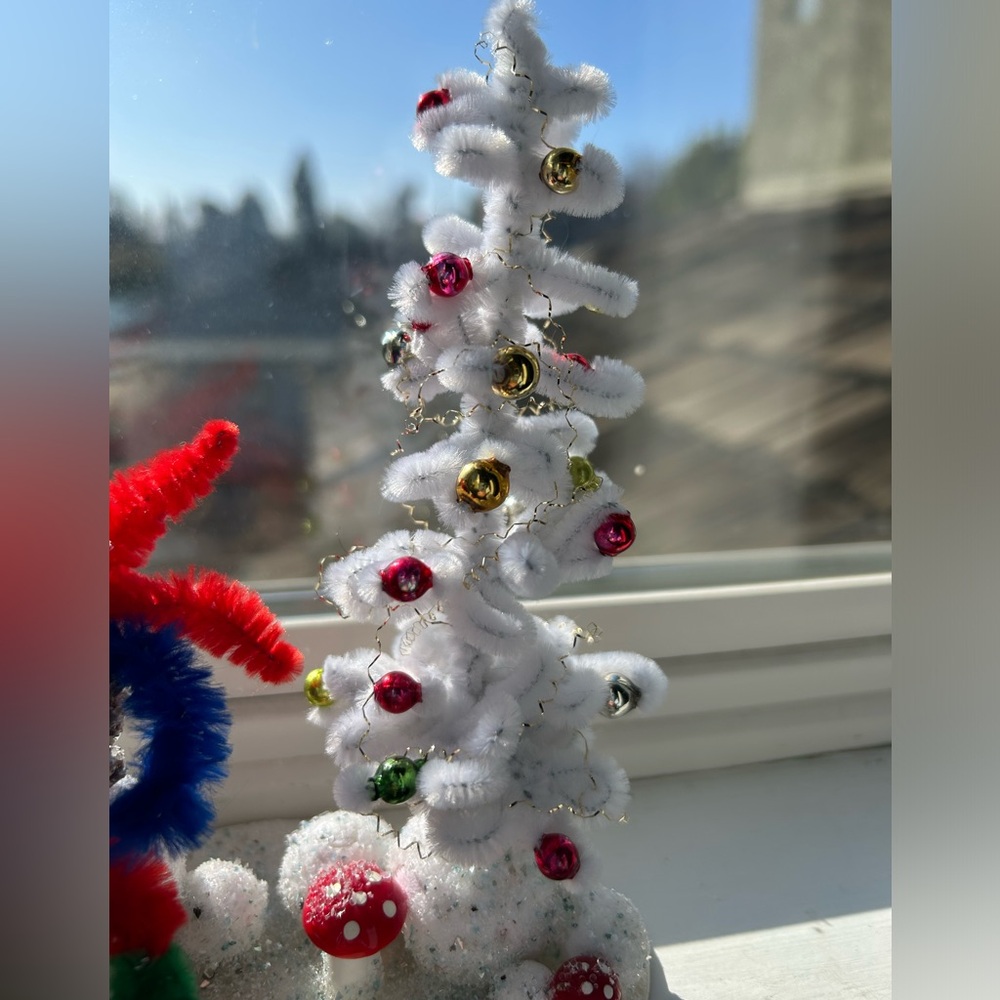 Festive vintage repurposed elf and Tree Holiday Decoration - Picture 5 of 7